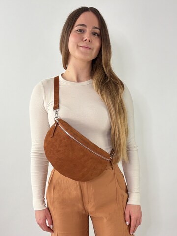 lePelou Fanny Pack 'VALENTINA large' in Brown