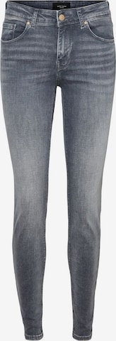 Vero Moda Curve Slimfit Farkut 'VMLUX' värissä harmaa: etupuoli