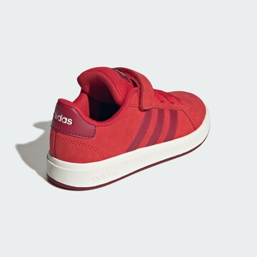 ADIDAS SPORTSWEAR Sneakers 'Grand Court 00s' in Rood