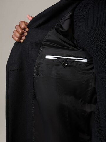 STRELLSON Mantel in Schwarz