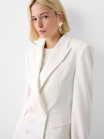 Blazer di Bershka in bianco