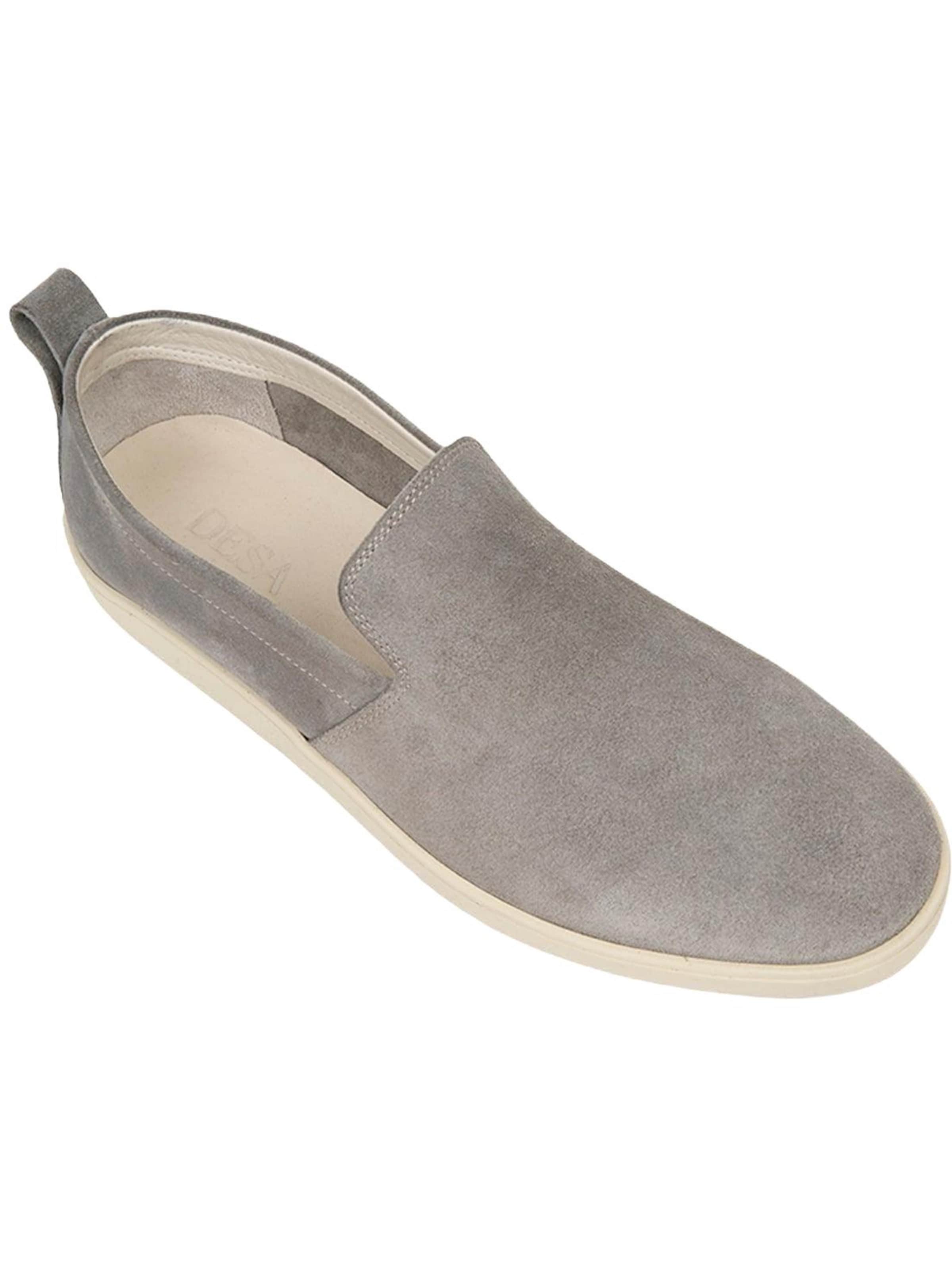 Desa Slip-ons in Grey: front