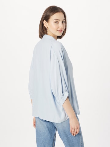 UNITED COLORS OF BENETTON Bluse in Blau