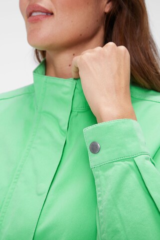 SENSES.THE LABEL Between-Season Jacket in Green