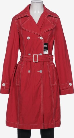 Qiero Jacket & Coat in XS in Red: front
