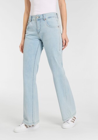 Herrlicher Flared Jeans in Blue: front