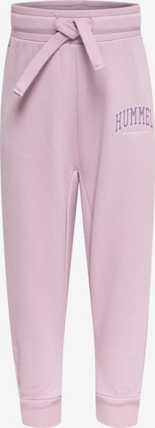 Hummel Tapered Sporthose in Lila: predná strana