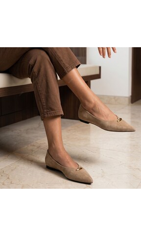 Ital-Design Ballet Flats in Brown