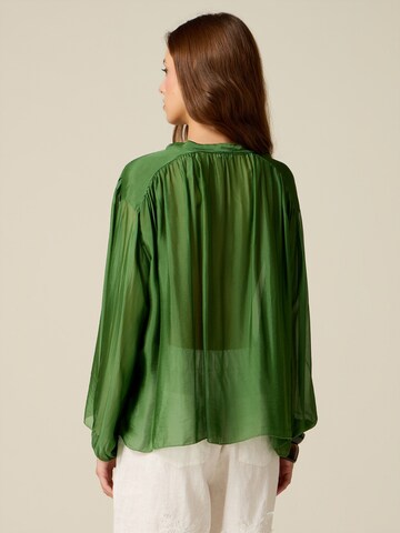 oltre Blouse in Green