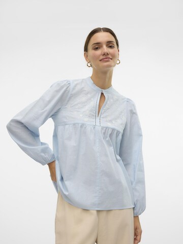 VERO MODA Blouse in Blauw