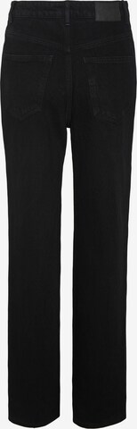 VERO MODA - regular Vaquero 'KITHY' en negro