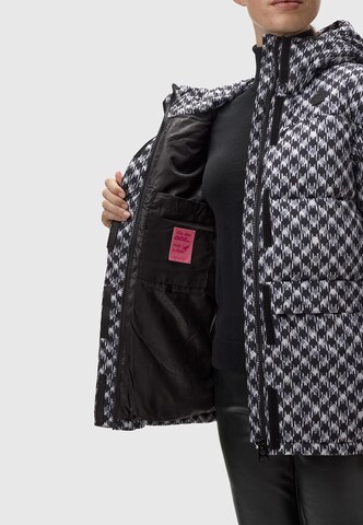 Giacca funzionale 'Wikesh' di Ragwear in nero