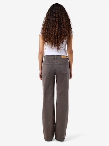 Noisy may Regular Jeans 'NMYOLANDA' in Bruin
