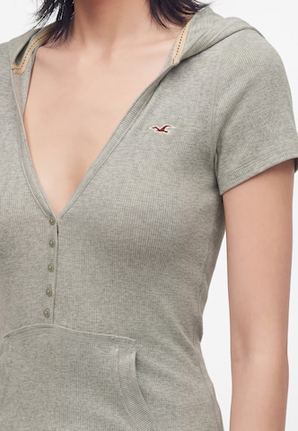 HOLLISTER Футболка в Серый