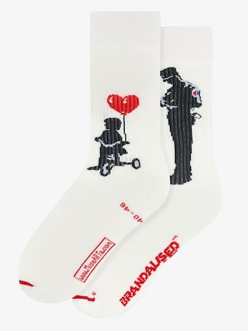 MuseARTa Socks 'The world's most famous Graffiti - Tricycle Cop' in White: front