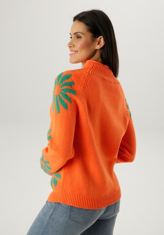 Aniston SELECTED Sweater in Orange