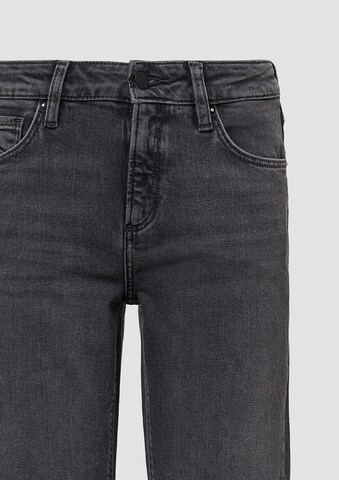 QS Regular Jeans 'Catie' in Grijs