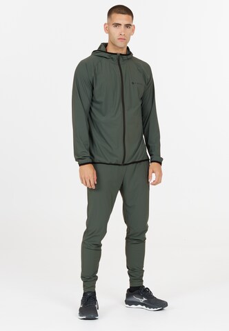 Virtus Tapered Workout Pants 'Alonso' in Green