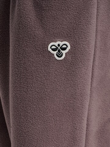 Hummel Tapered Broek in Bruin