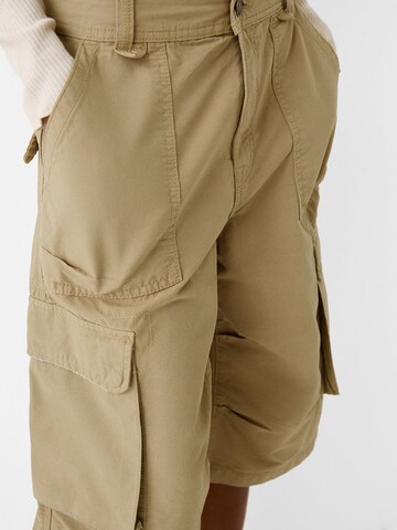 Bershka Wide leg Cargo trousers in Brown