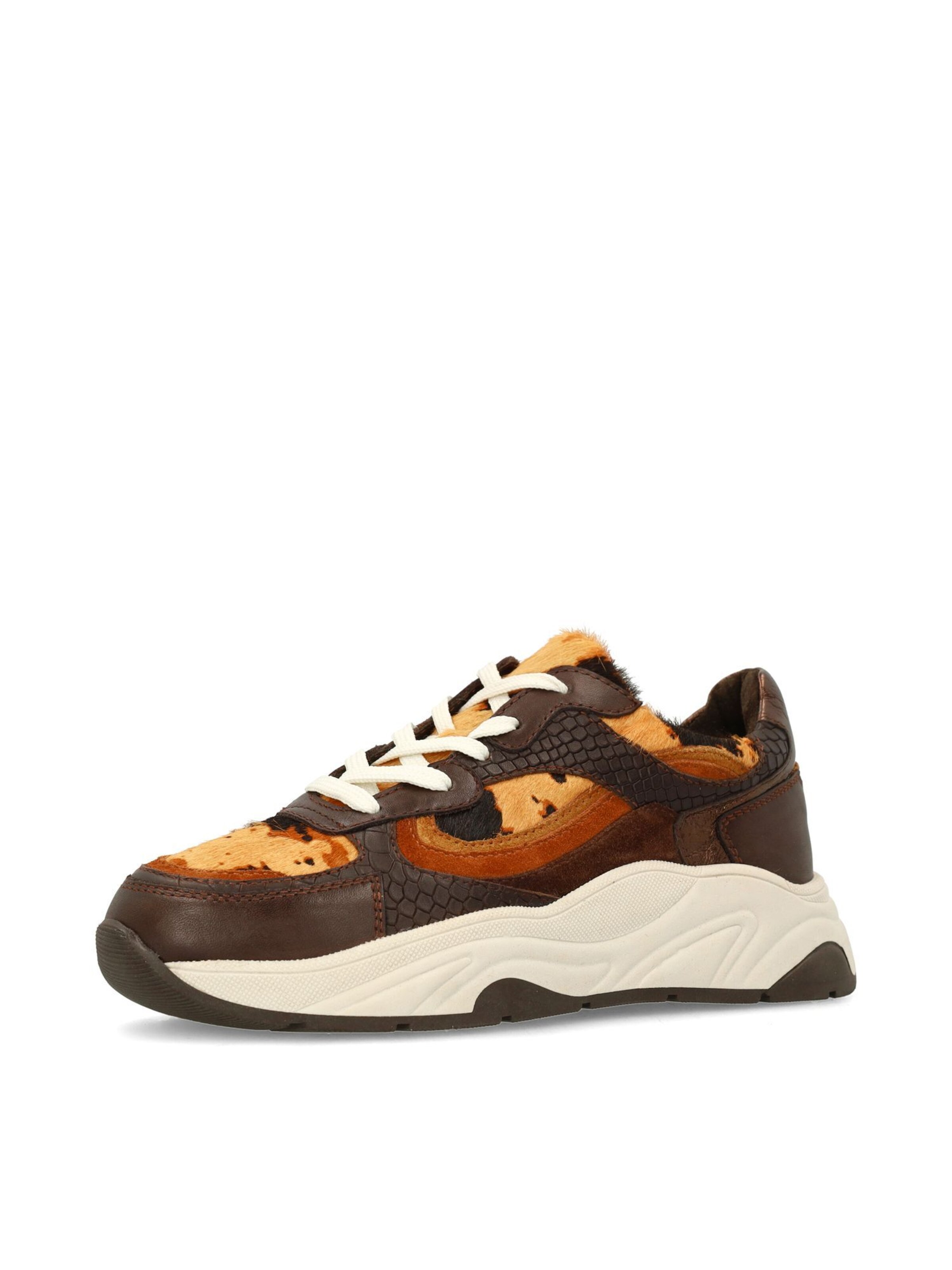 Baskets basses SACHA en noir : devant