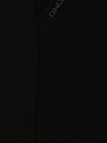 Only Petite Широка кройка Панталон с набор 'POPTRASH' в черно
