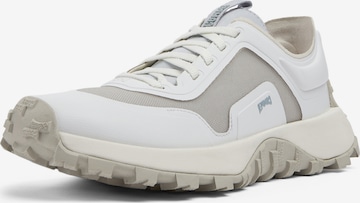CAMPER Sneakers laag 'Drift Trail' in Wit: voorkant