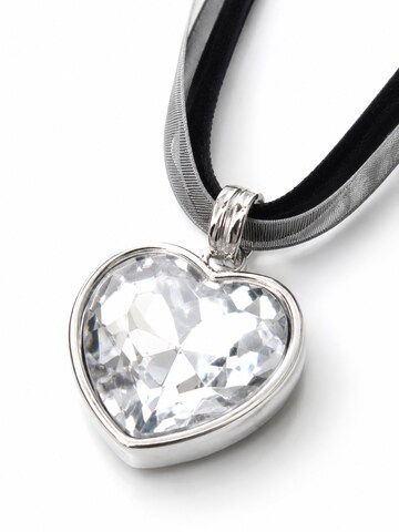 Allgäu Rebell Necklace 'Gitti' in Black