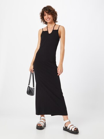 Rochie 'Nina' de la WEEKDAY pe negru