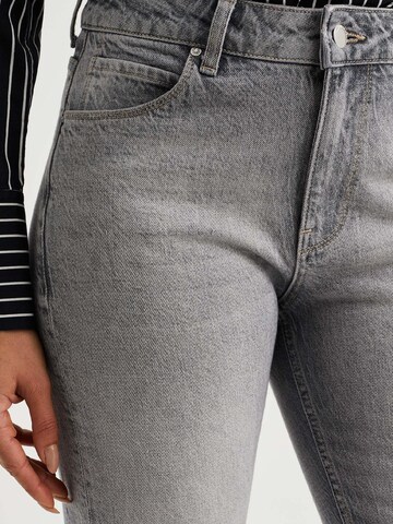 WE Fashion Regular Jeans in Grey