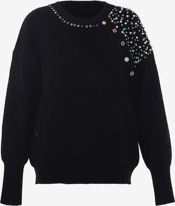 Pulover de la faina pe negru: față