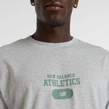 new balance Shirt 'Heritage' in Grijs