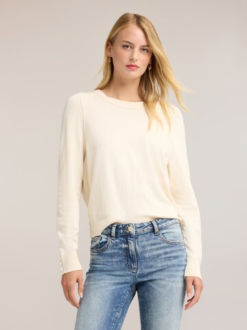 Pull-over MOTIVI en blanc