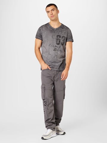 CAMP DAVID Regular Cargo Pants in Grey