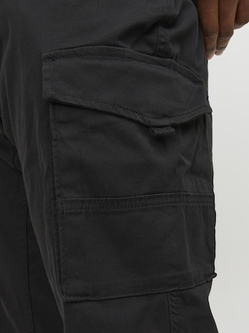 Jack & Jones Plus regular Cargobukser 'Paul' i grå