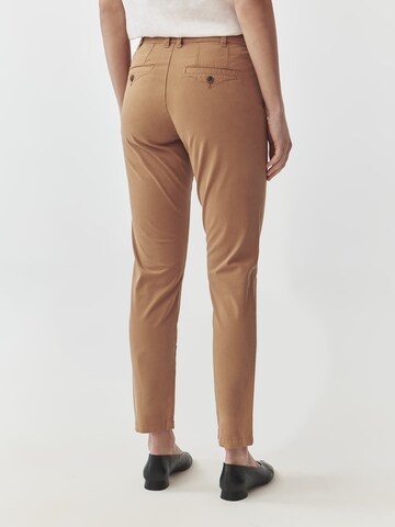 TATUUM - Tapered Pantalón chino 'HINO' en marrón