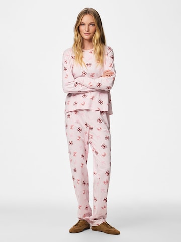 Pyjama 'PCNaya X-Mas' PIECES en violet : devant