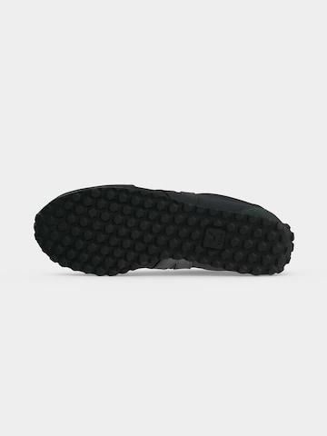 Veja Låg sneaker 'GT' i svart