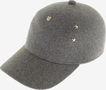 TOMMY HILFIGER Hut oder Mütze 60 in Grau: predná strana