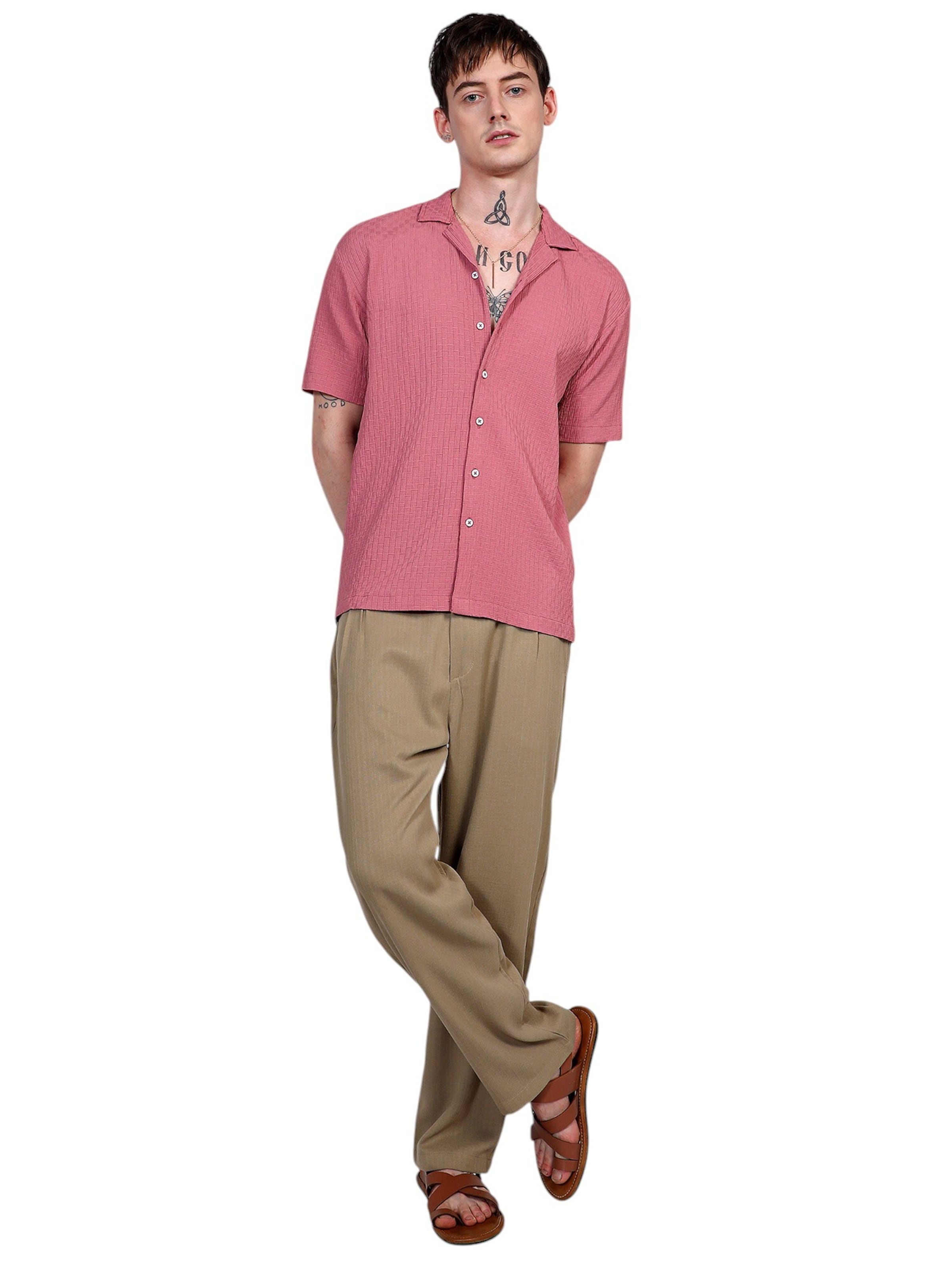 Comfort Fit Cămașă 'Tameka' de la Campus Sutra pe roz