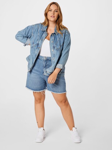 Cotton On Curve Regular Shorts in Blau