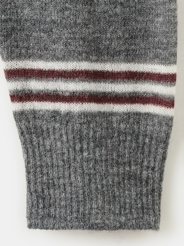 MANGO Sveter 'PEQUE' - Sivá