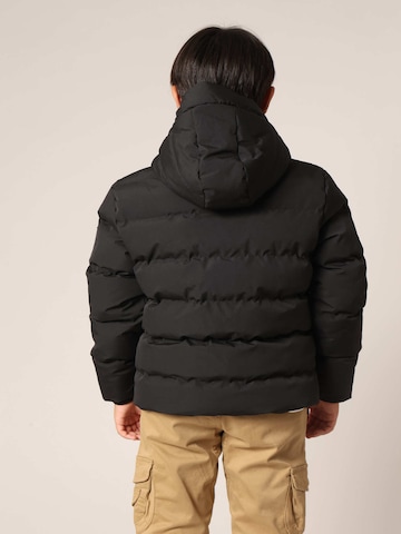 Veste mi-saison 'Interest' Deeluxe en noir