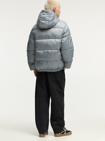Pull&Bear Jacke in Grau