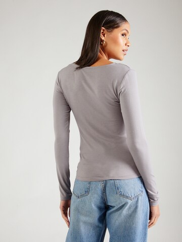 PIECES Shirt 'BARBERA' in Grau