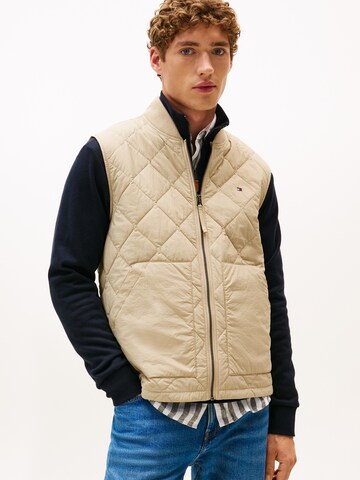 TOMMY HILFIGER Жилетка в Зеленый: спереди