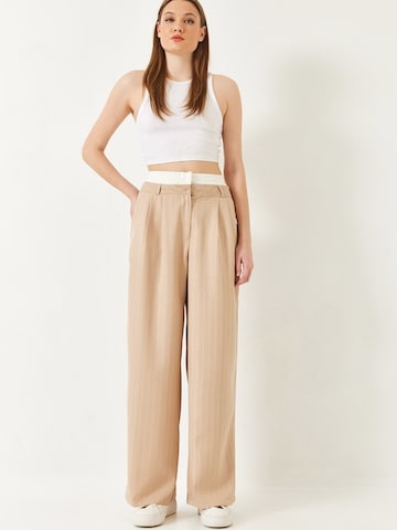 Wide Leg Pantalon à pince Bianco Lucci en beige