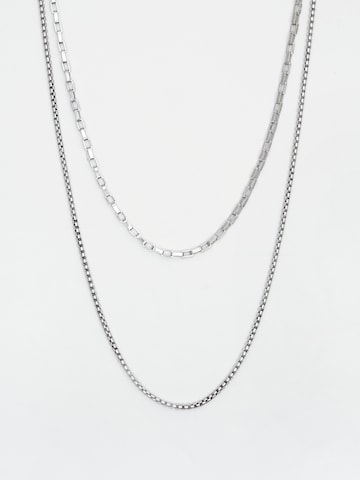 Pull&Bear Necklace in Silver