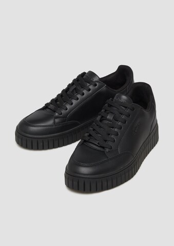 s.Oliver Sneaker in Schwarz