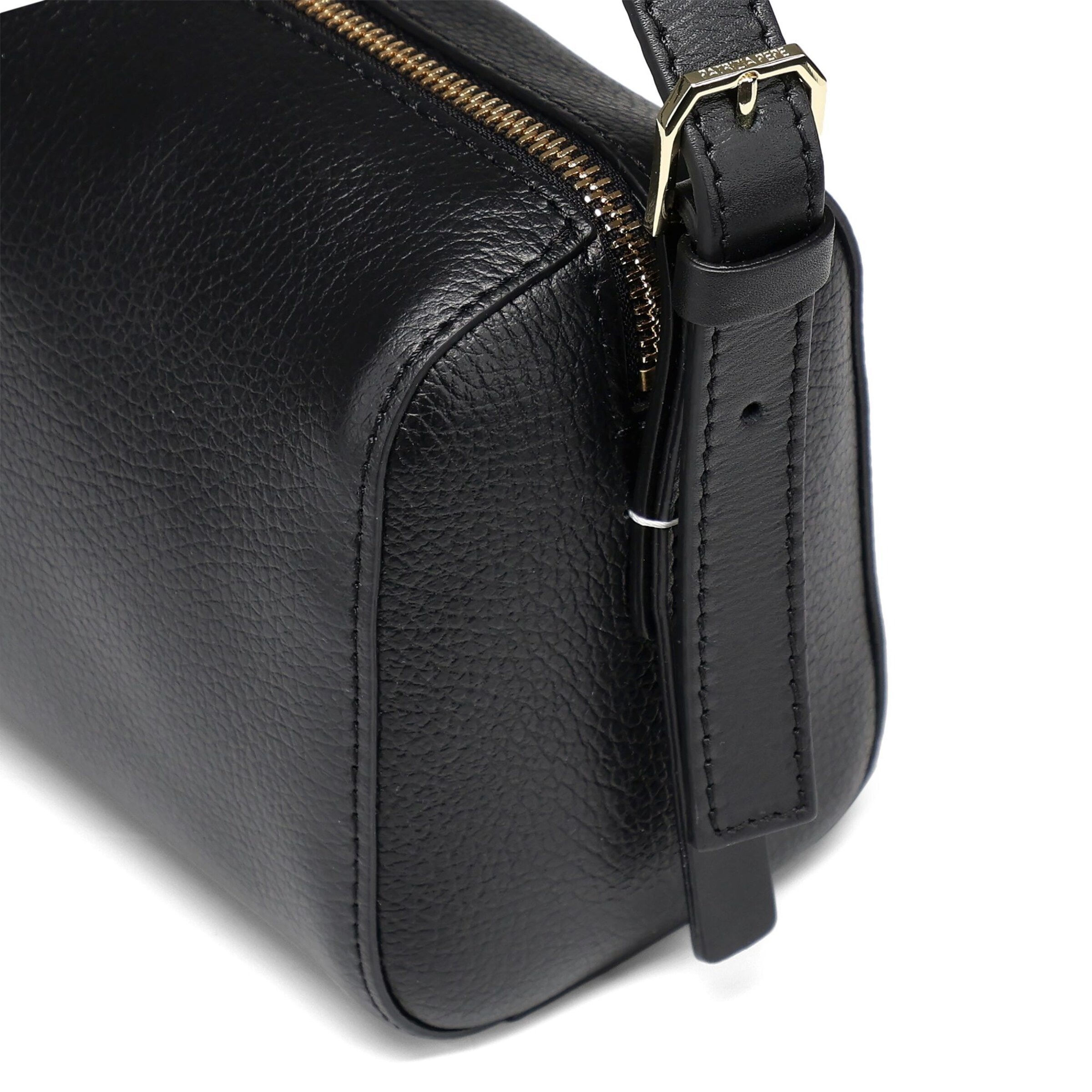 Borsa a spalla di PATRIZIA PEPE in nero